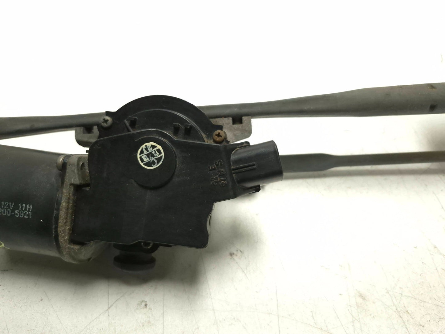2007 Toyota Corolla Windshield Wiper Motor W/ Linkage OEM