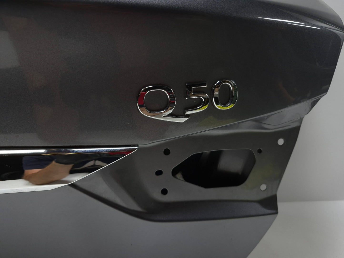 2020 Infiniti Q50 3.0t Luxe Trunk Deck Lid Shell OEM