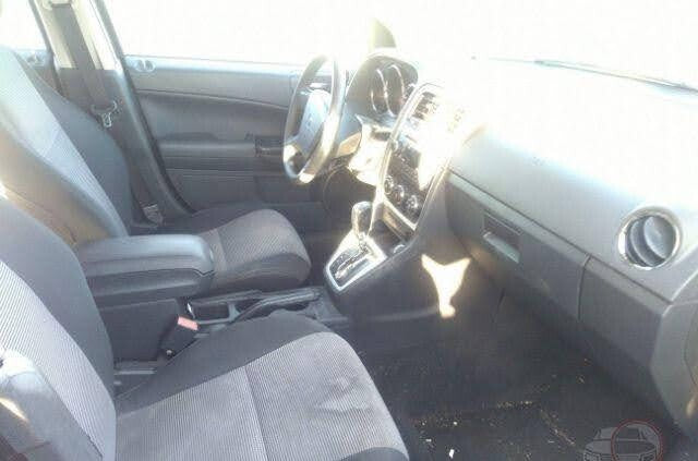 2010 - 2011 Dodge Caliber Sxt Cover Instrument Panel OEM