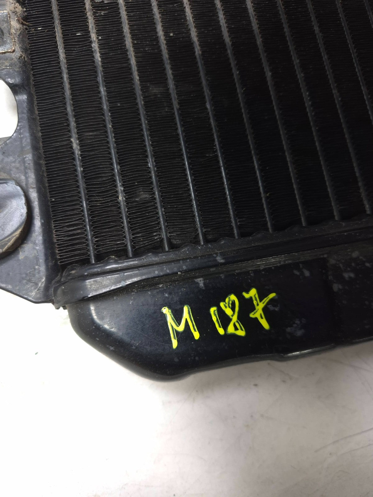 2006 Kawasaki Ninja 250 Ex250 Engine Cooling Radiator  OEM