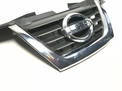 2011 Nissan Juke Front Bumper Upper Grill W/ Emblem OEM