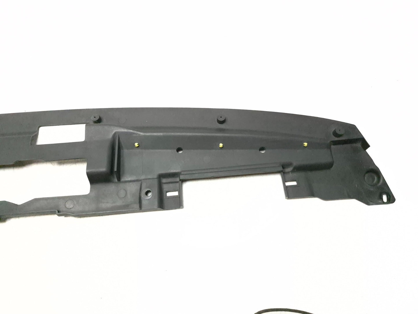 2010 Dodge Caliber Sxt Upper Radiator Support Cover OEM