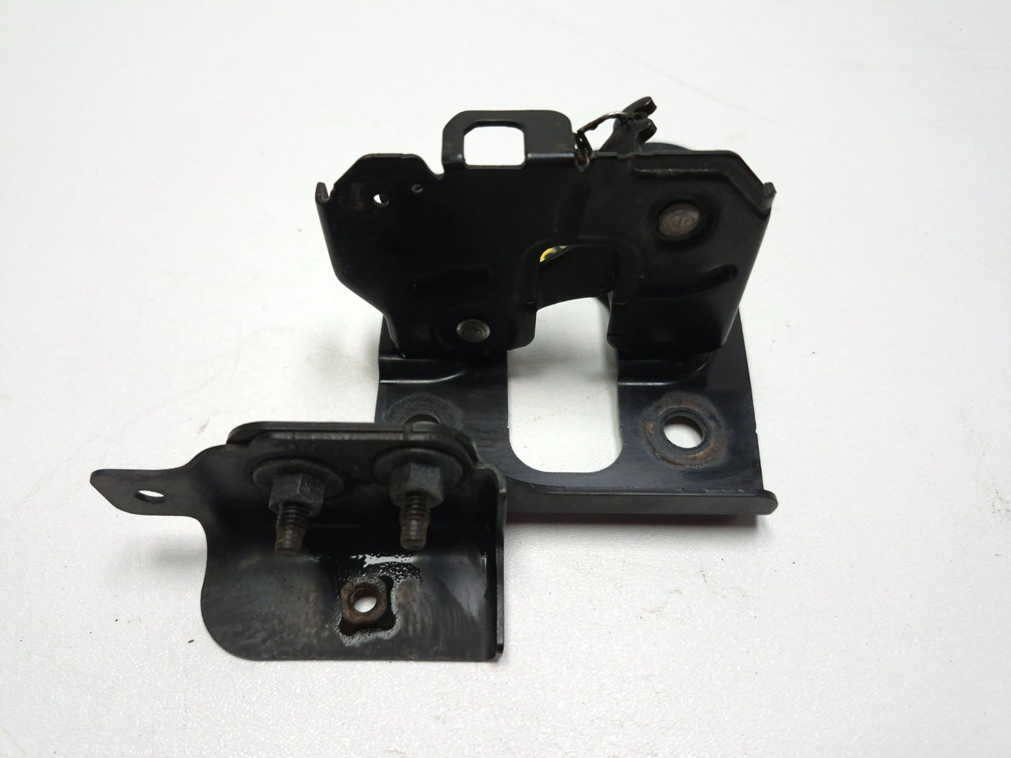 2020 Infiniti Q50 Hood Lock Left & Right Pair Oem✅