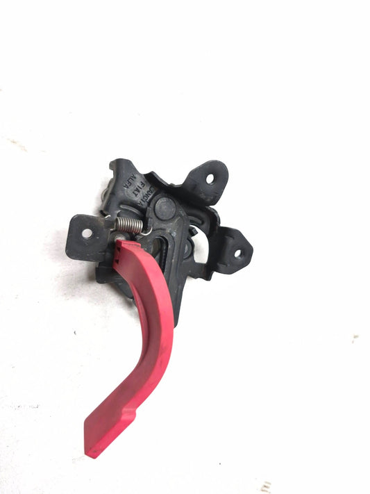 2014 Fiat 500l Hood Latch 68270879aa OEM
