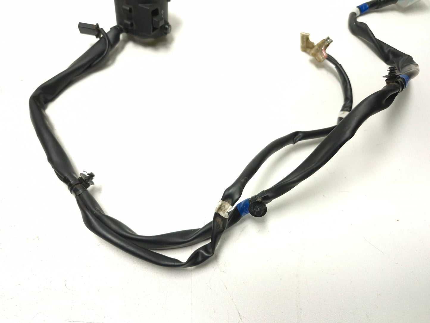 2025 Yamaha R3 Yfz320 Left Handlebar Switch OEM