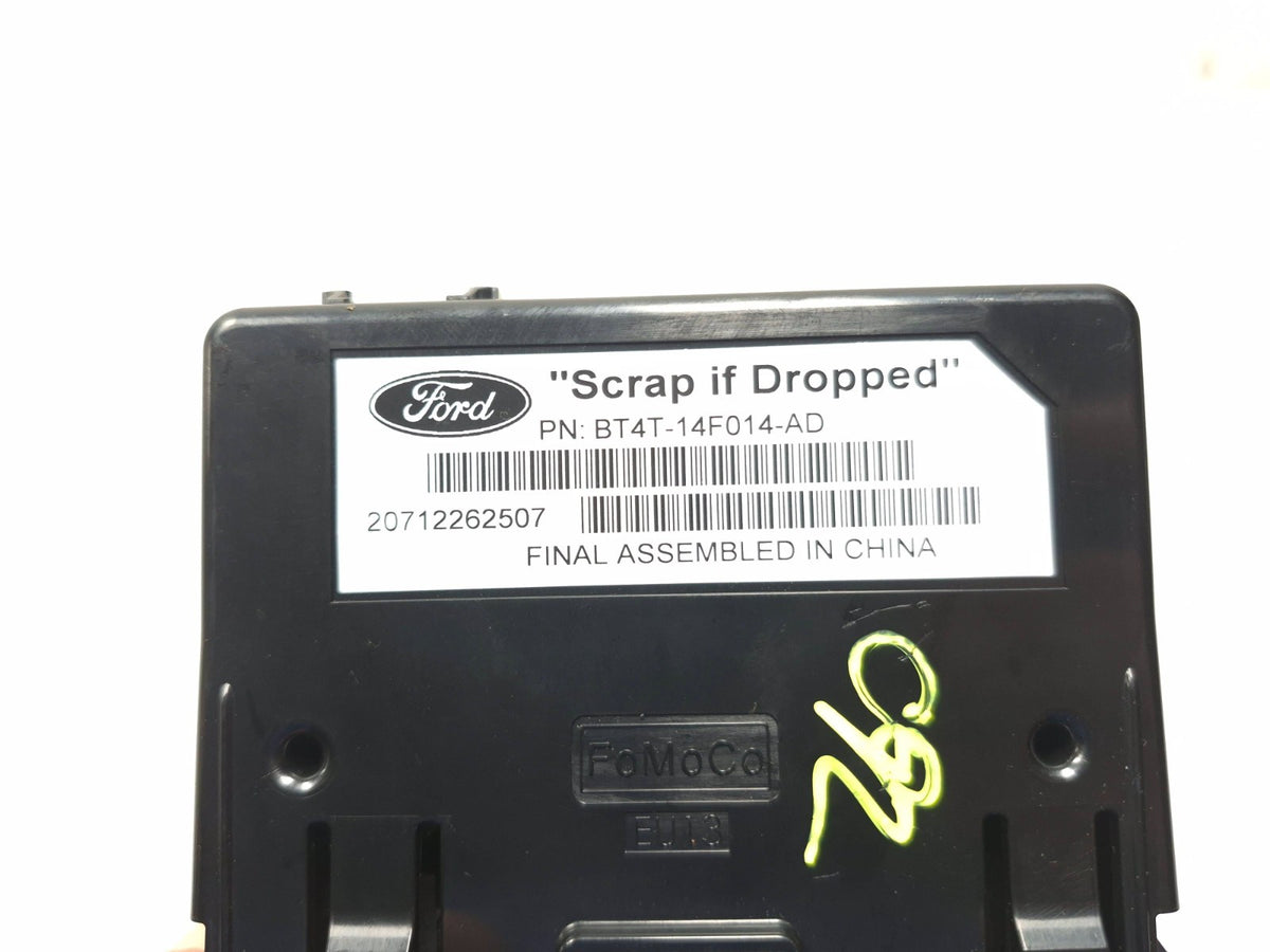 2013 Ford Focus St Media Interface Control Module Bt4t-14f014 OEM