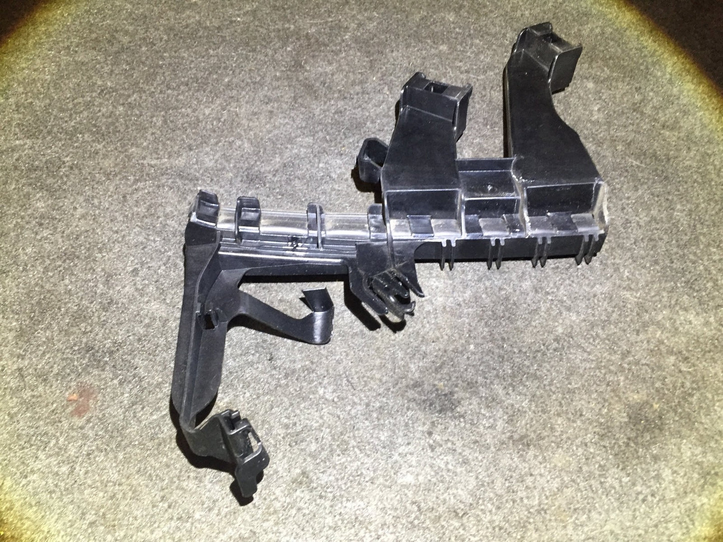15 16 17 Chrysler 200-s Rear Left Driver Side Door Bracket Mount Holder OEM