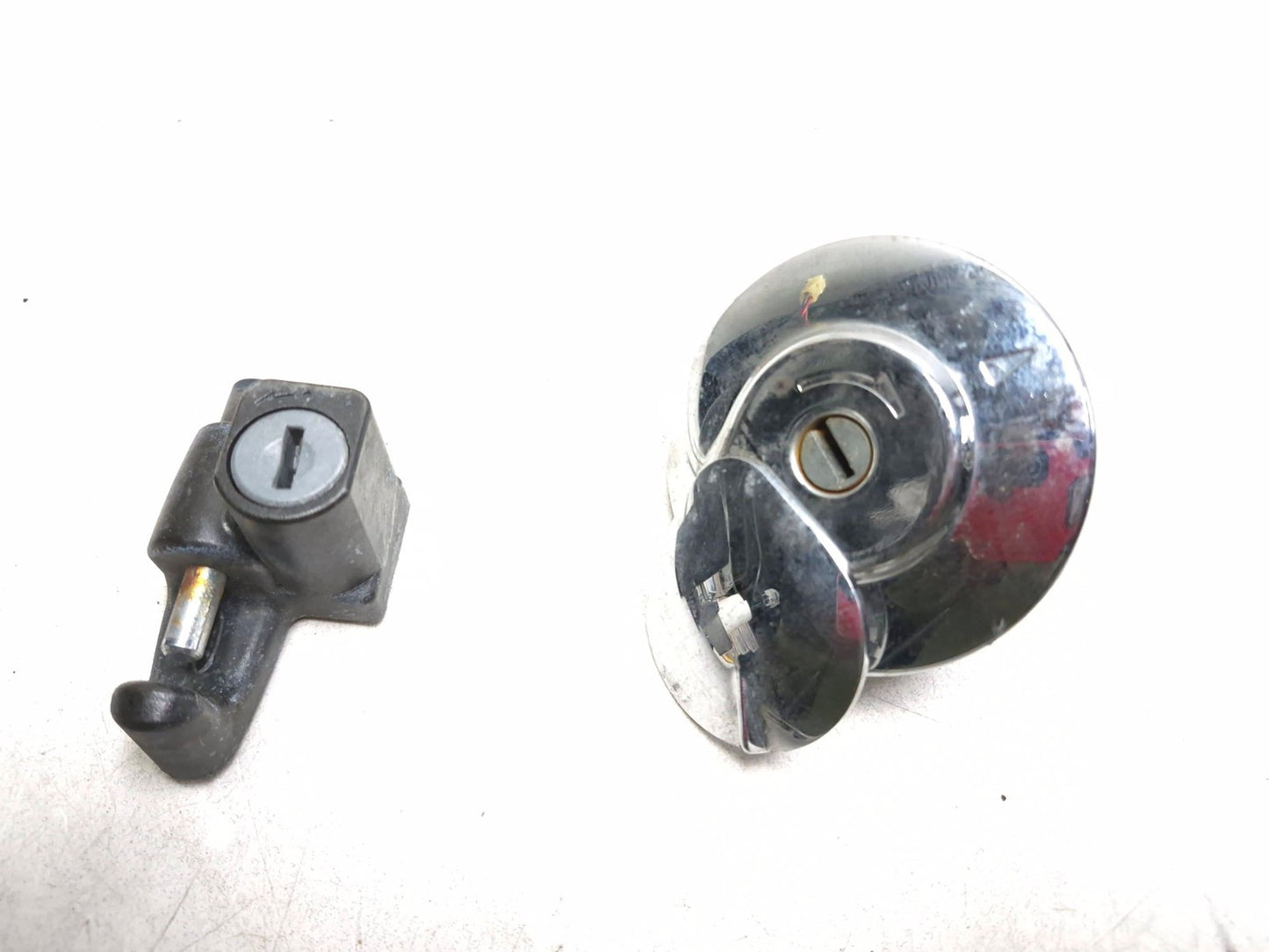2006 Honda Vtx 1300s Ignition Lock Switch & Lock Fuel Cap Set OEM