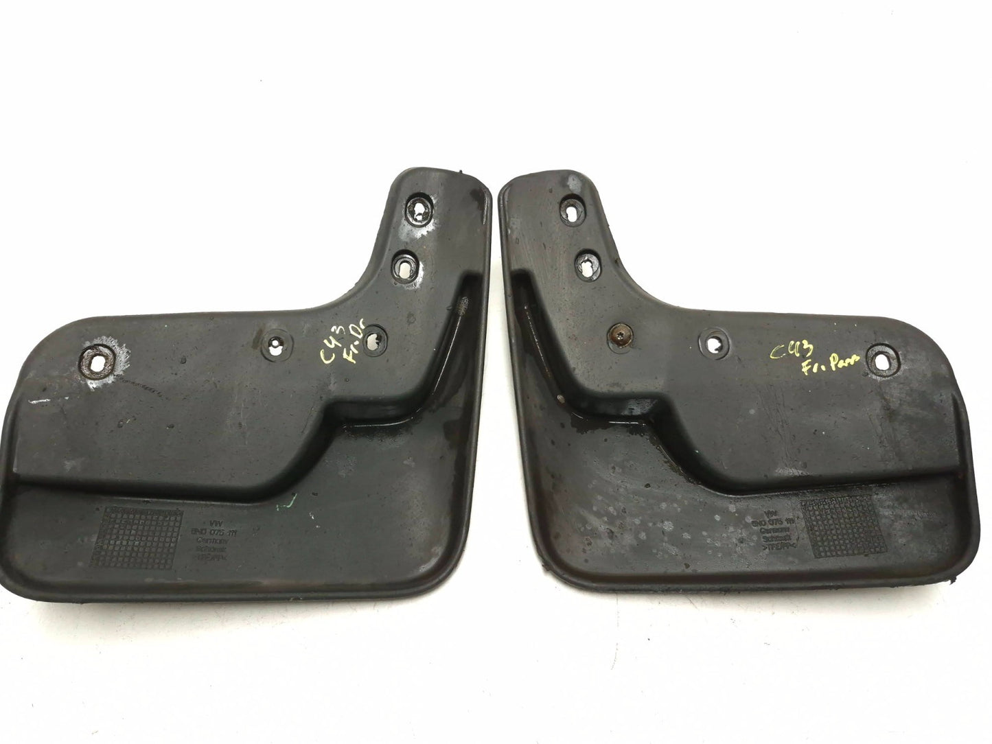 2011 Volkswagen Tiguan Front Splash Guards Left & Right OEM
