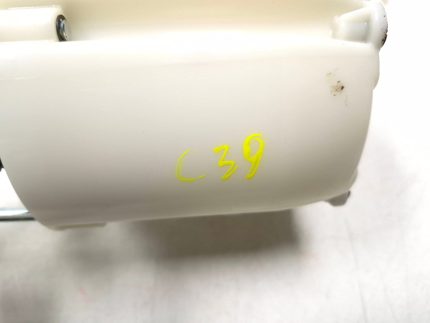 2014 Hyundai Accent Fuel Pump 1.6l OEM 31110-1r500