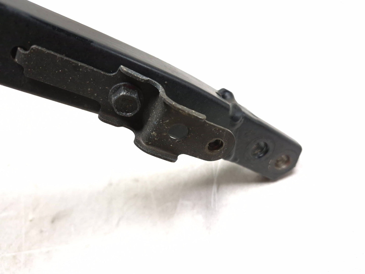 2006 Suzuki Gs 500fk Lower Rail Frame Mount Engine OEM