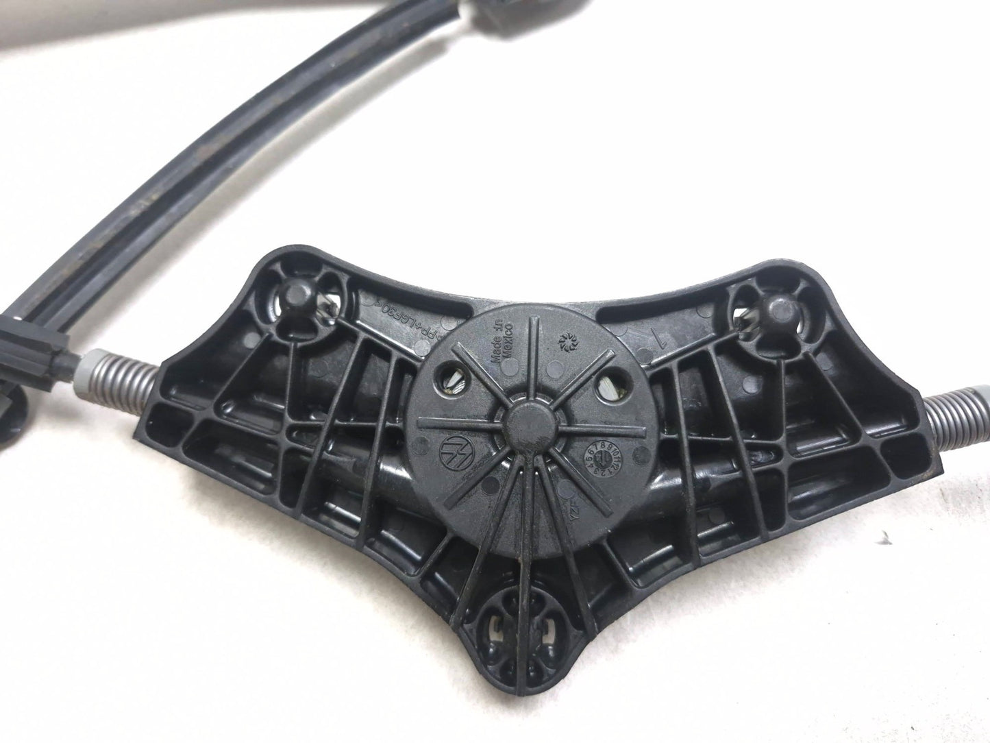 2015 Volkswagen Golf Tsi Front Door Window Glass Regulator Driver Side Left OEM