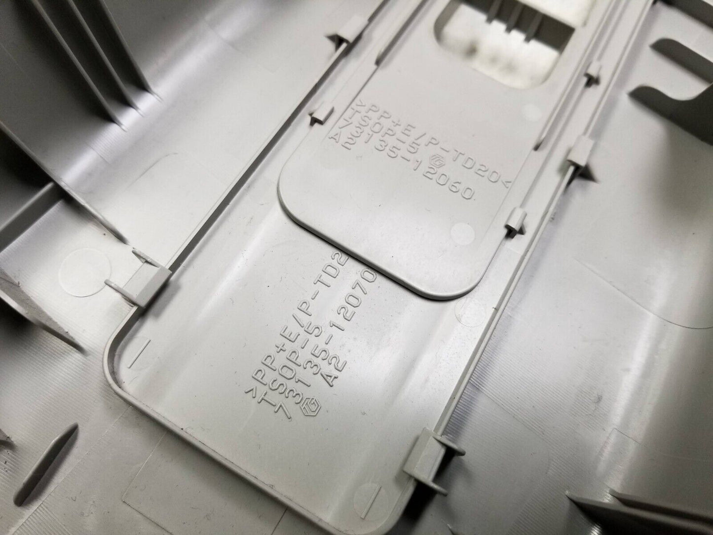 08 - 15 Scion Xb Upper B Pillar Trim Belt Cover Left Right Pair OEM