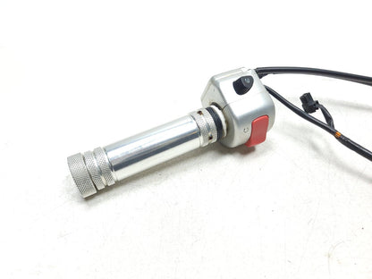 2006 - 2013 Suzuki Boulevard C50 Vl800 Kill Of Start Switch & Throttle Grip OEM