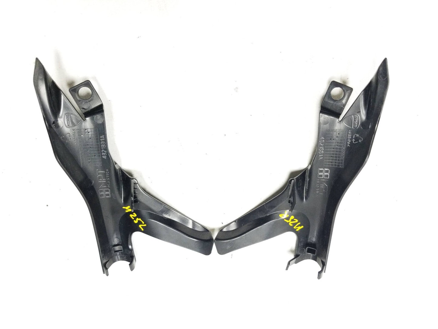 2015 - 2018 Ducati Monster 821 Inner Fairing Cover Left & Right OEM