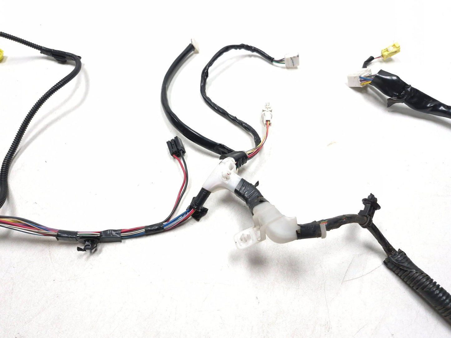 2018 Toyota Corolla Door Wire Wiring Harness Front Passenger Side Right OEM