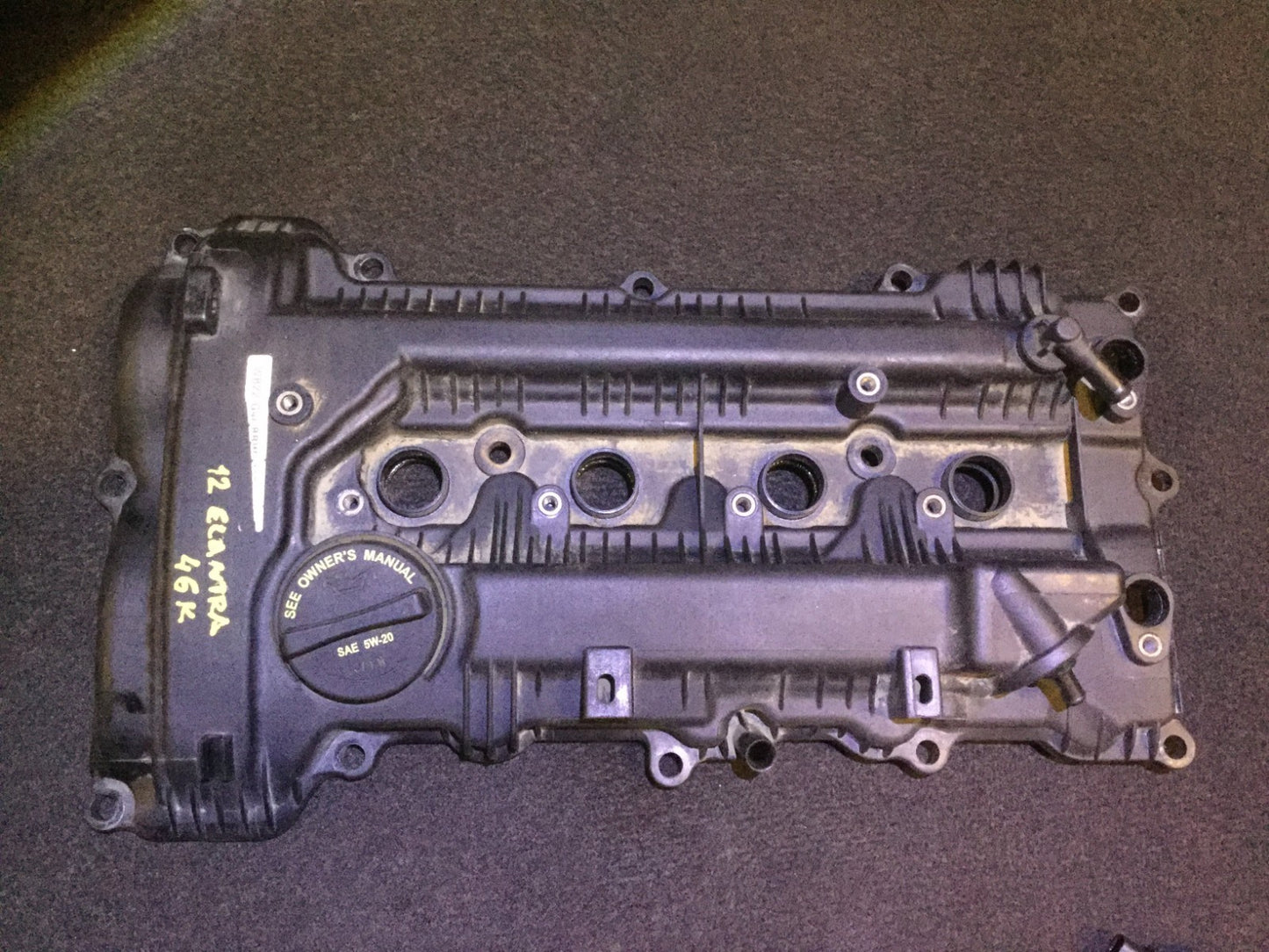 11 12 13 Hyundai Elantra 1.8l Engine Valve Cover OEM D14 46k