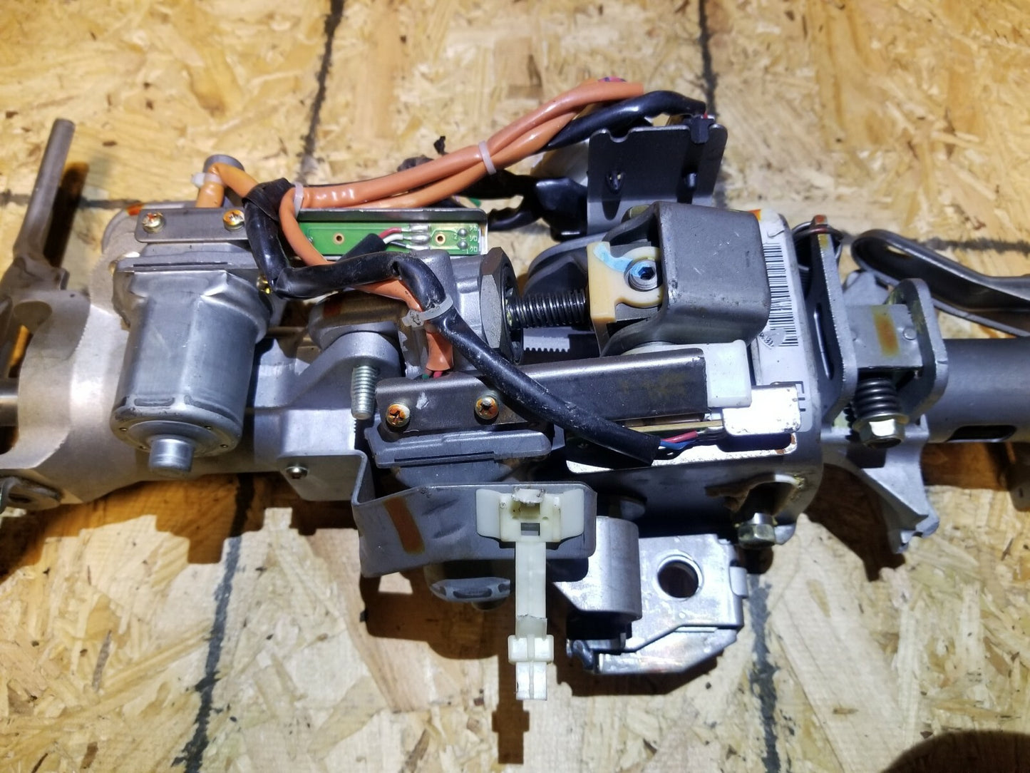 05 2005 Infiniti G35 AWD Steering Column W/ Motors OEM