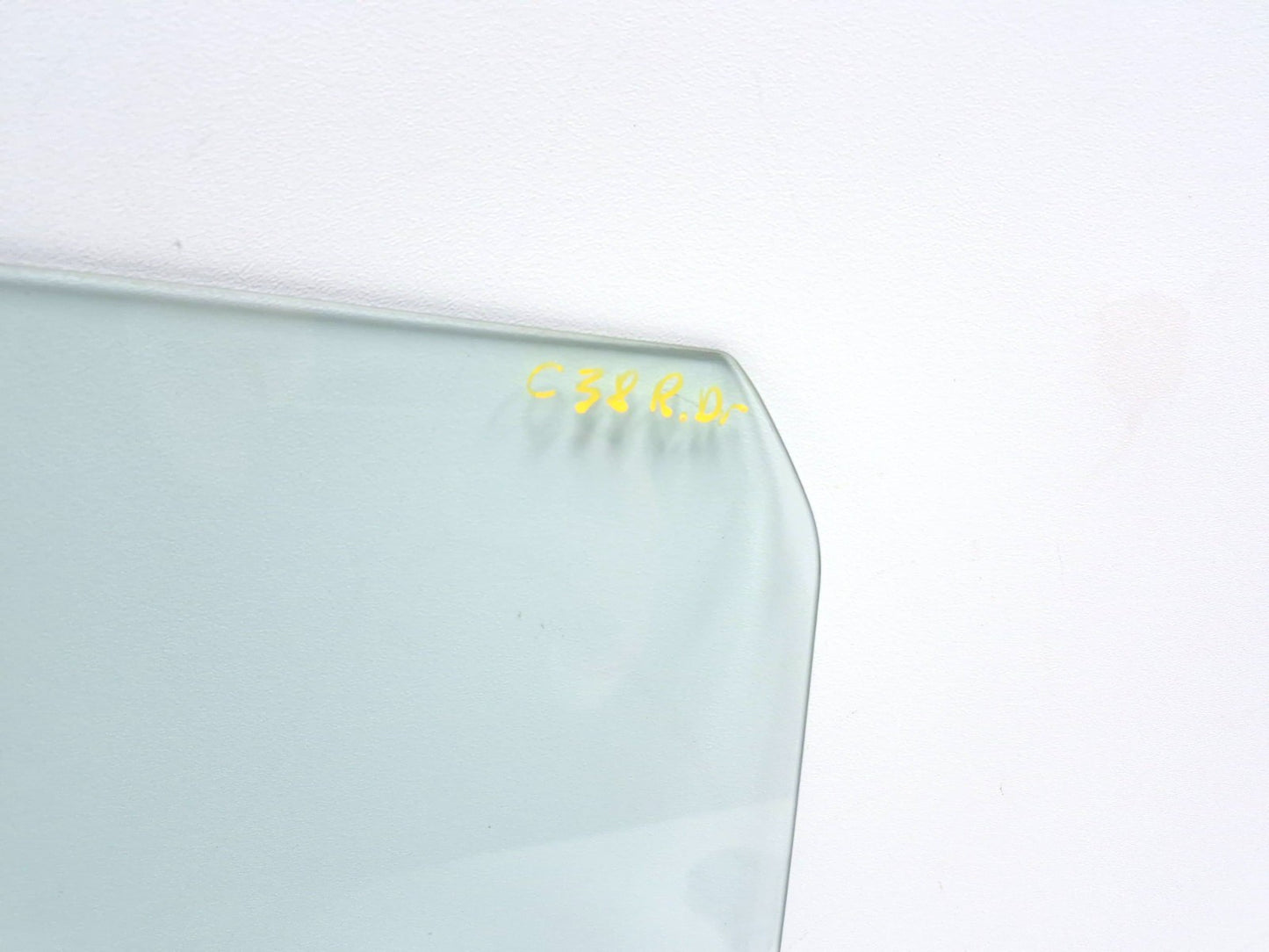 2015 Nissan Juke Door Window Glass Rear Driver Side Left OEM