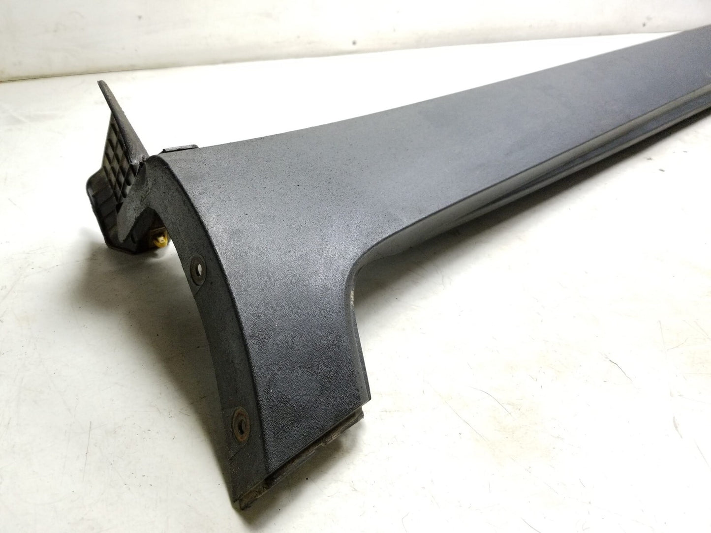 2011 - 2013 Kia Sportage Rocker Panel Skirt Molding Driver Side Left  OEM