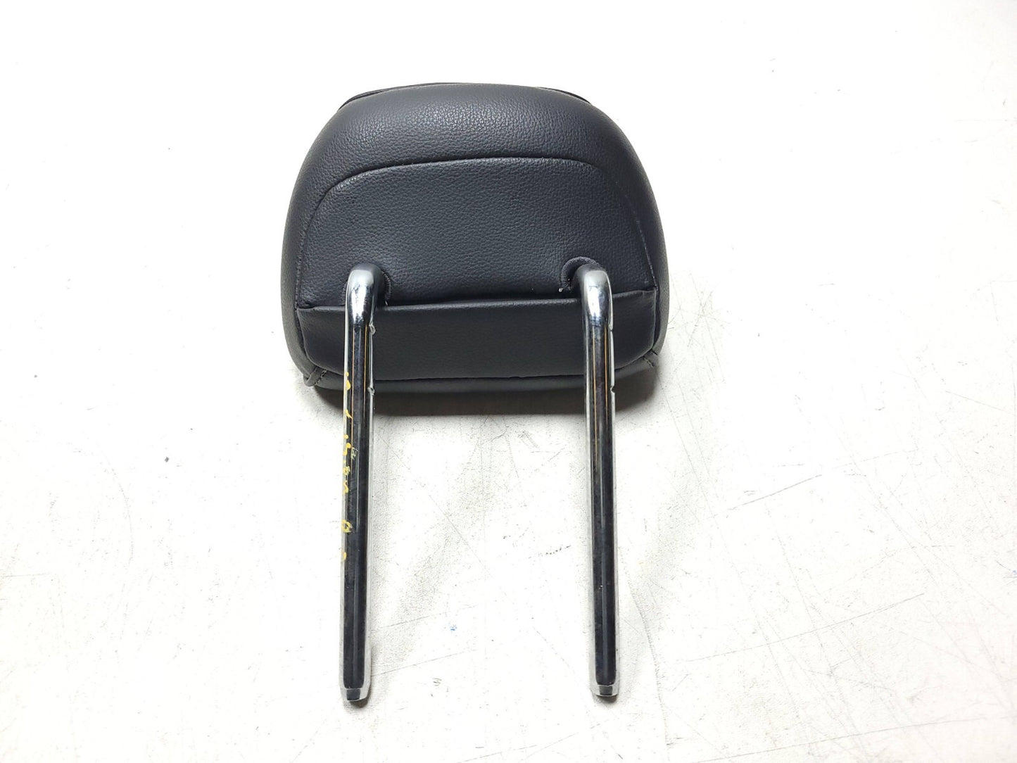 2013 Ford Fusion Rear Seat Headrest Left & Right Pair OEM