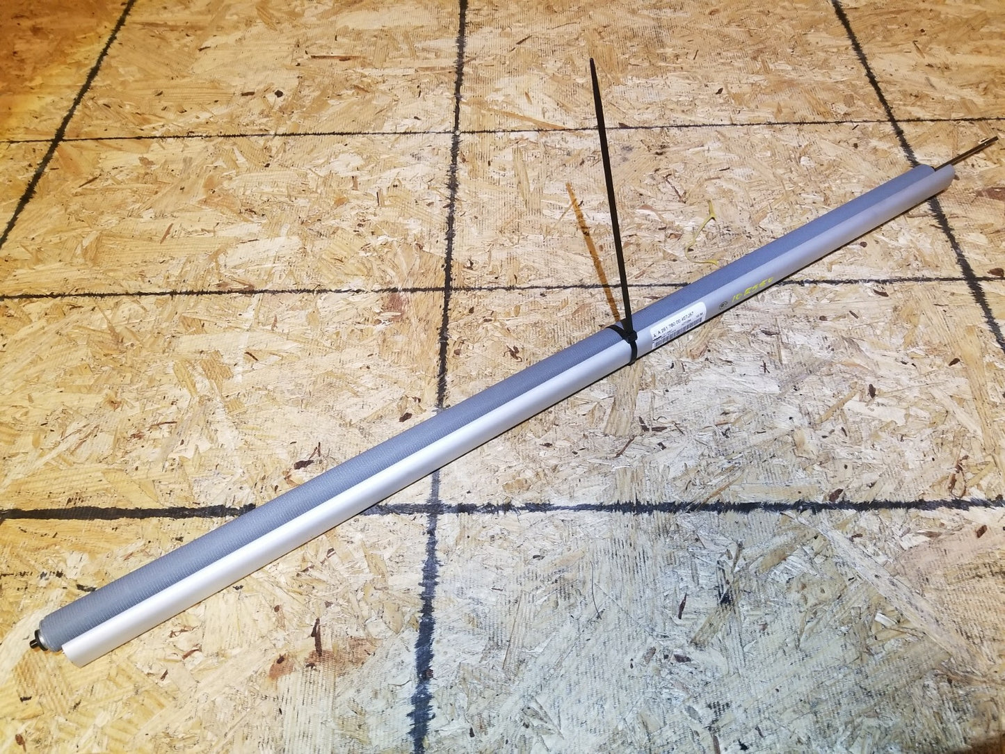 2010 Mercedes R350 Front & Rear Panoramic Roof Roller Blind Shade OEM