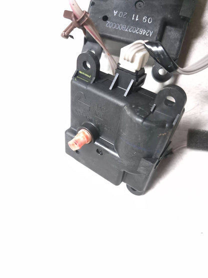 2010 Nissan Maxima Sv Heater Blend Flap Actuator 4pcs OEM