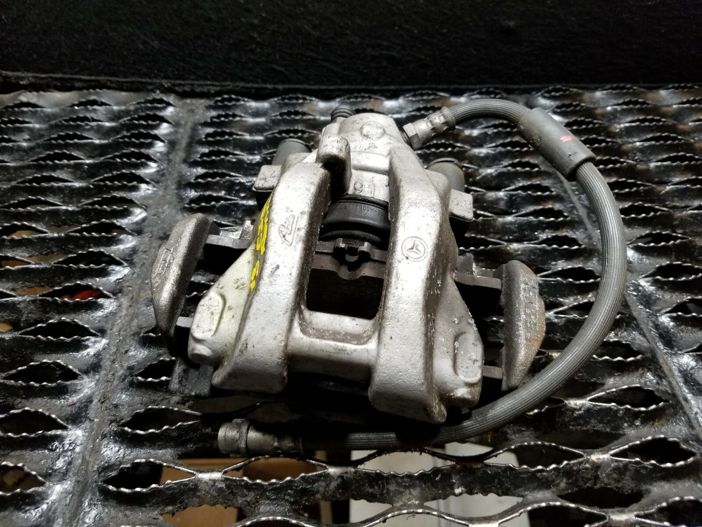 2013 Mercedes E350 Rear Brake Caliper 2pcs OEM