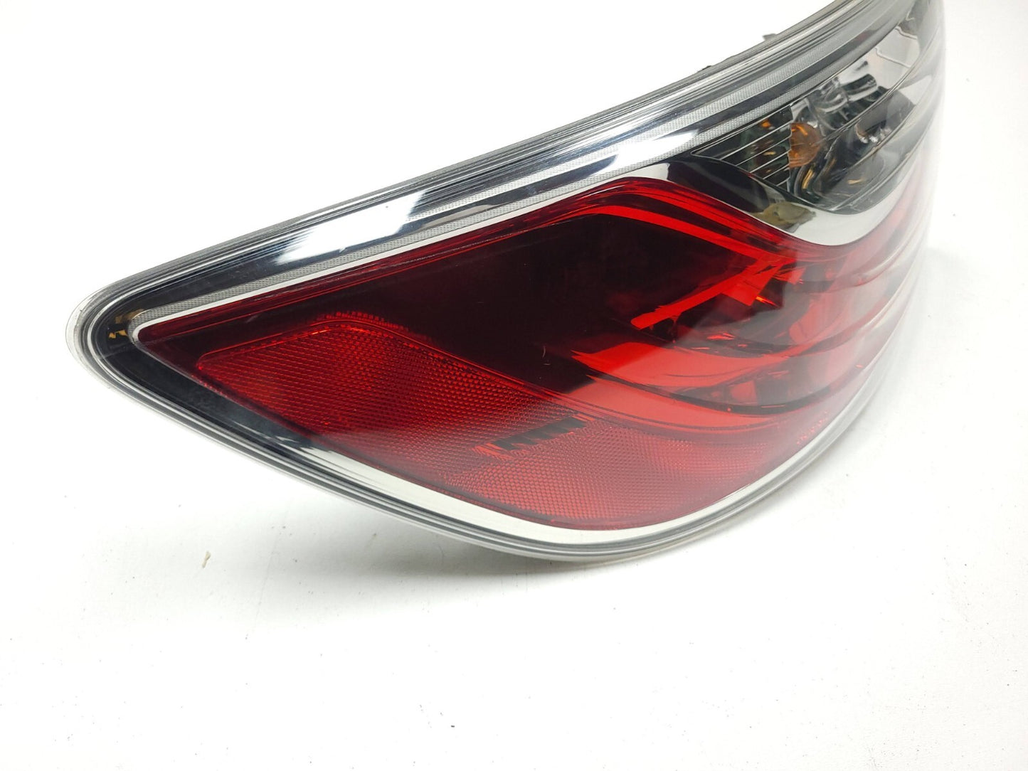 2010 - 2012 Mazda Cx-9 Tail Light Left & Right 4pcs OEM