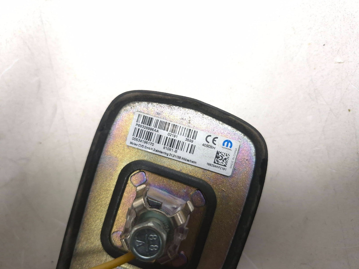 2020 Dodge Challenger Roof Radio Antenna 68328996aa  OEM
