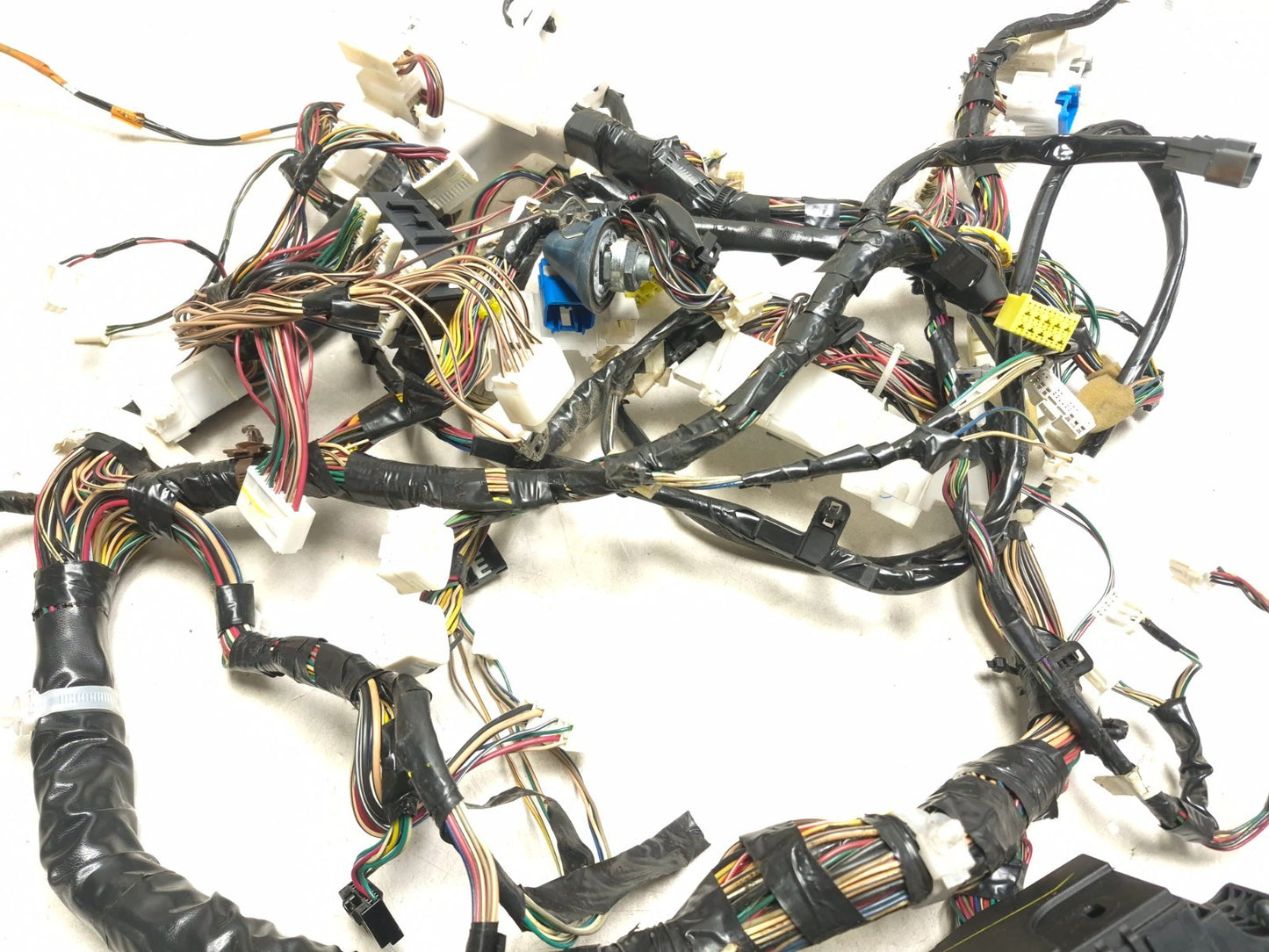 2007 Toyota Corolla Dashboard Wire Harness OEM