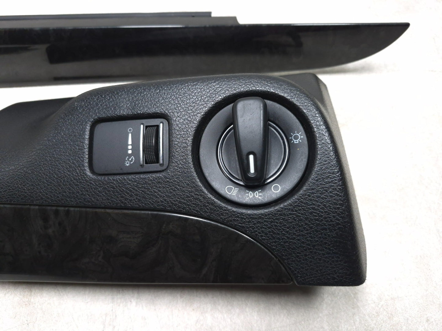 2013 Dodge Grand Caravan Headlight Switch & Dash Trim Molding Oem✅