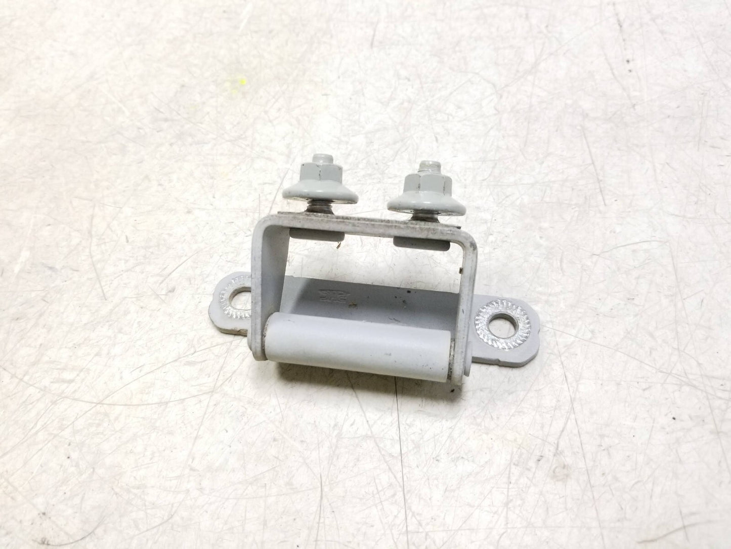 2011 - 2016 Kia Sportage Tailgate Hinge 2pcs OEM