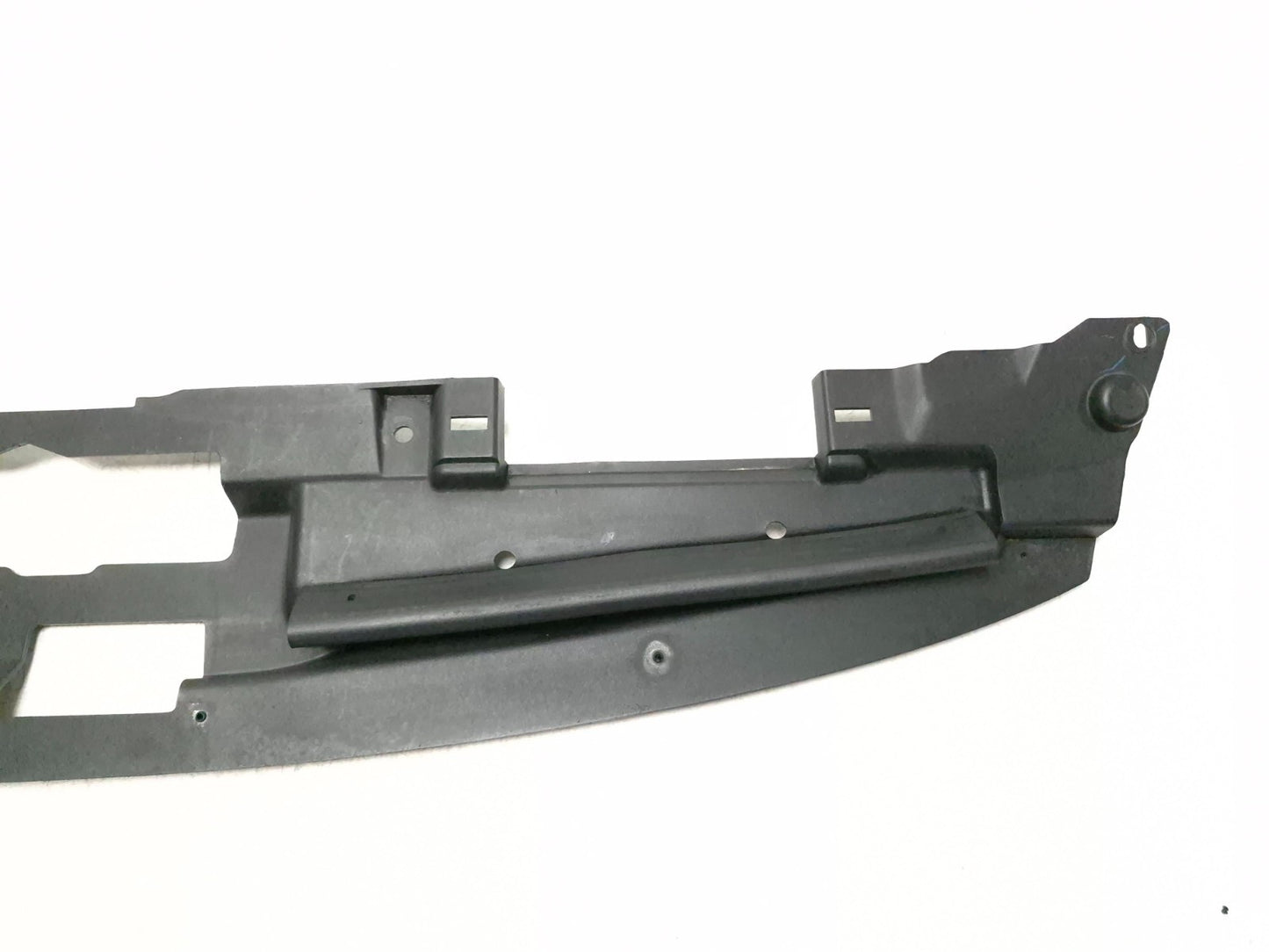 2010 Dodge Caliber Sxt Upper Radiator Support Cover OEM