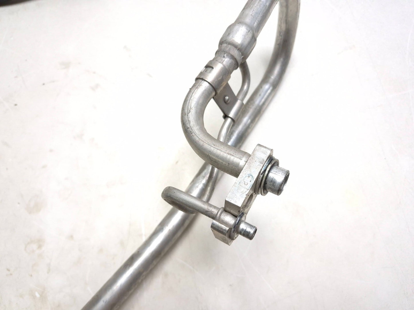 2020 Dodge Challenger A/c Air Conditioner Suction Hose Line Pair OEM