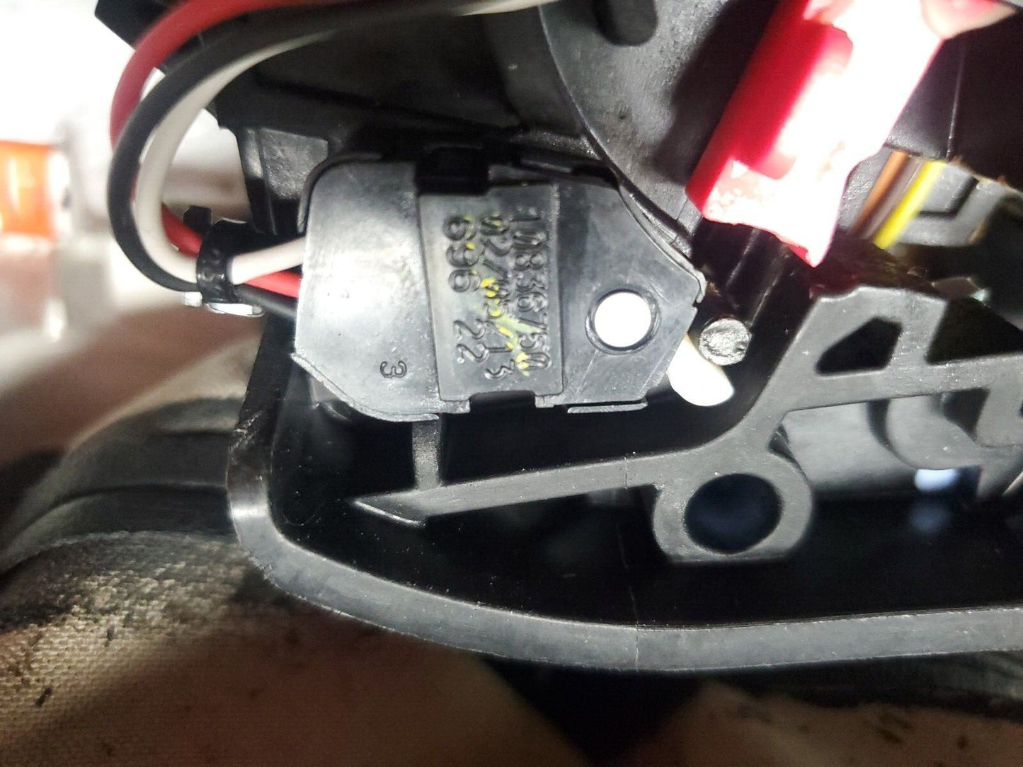 2013 Ford Fusion Automatic Transmission Gear Shifter Lever Selector OEM