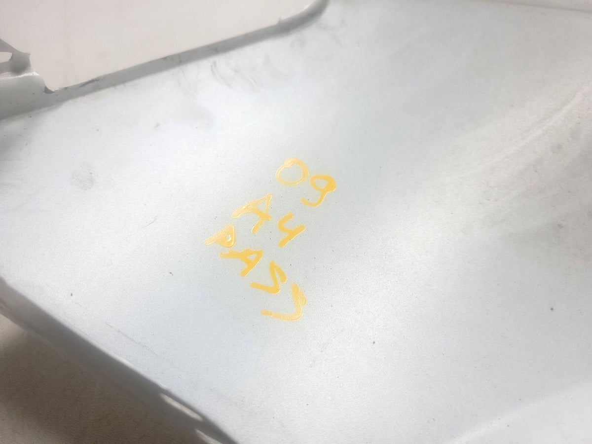 2009 Audi A4 Fender Passenger Side Right OEM *t9 Ibis White*