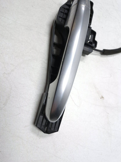 2014 Fiat 500l Exterior Door Handle Front Passenger Side Right OEM
