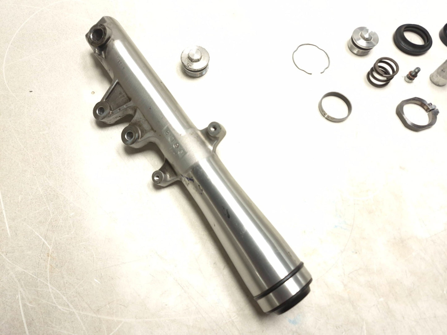 2005 Suzuki C50 Boulevard Fork Outer Tube Left & Right OEM