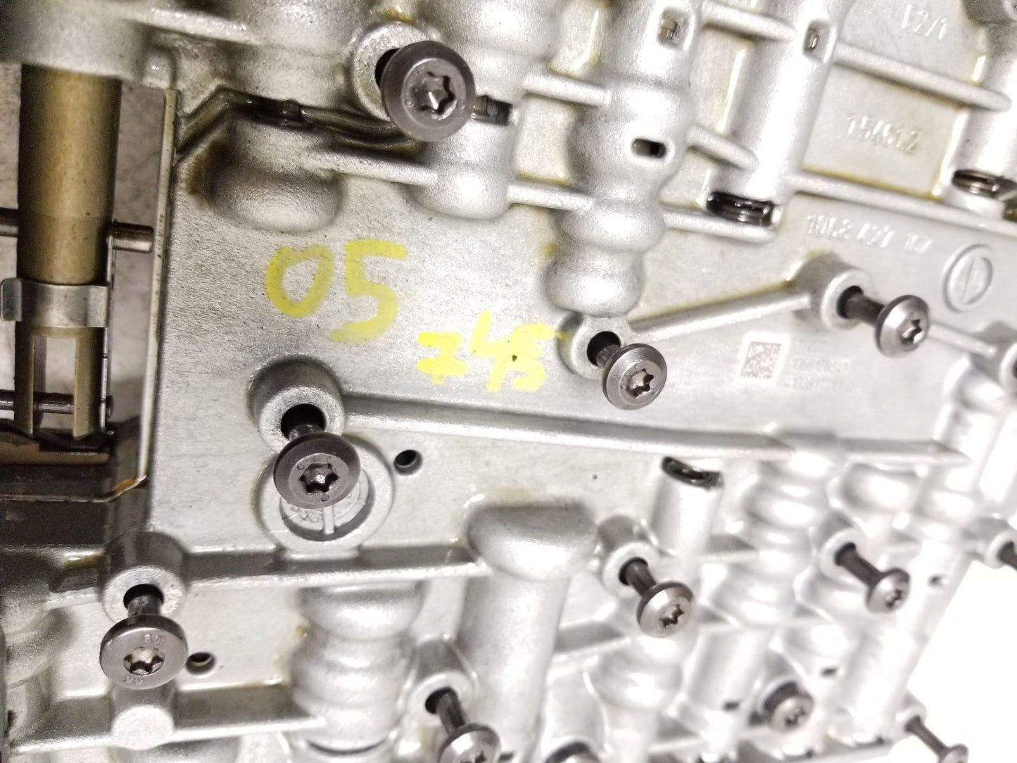 2005 BMW E65 745i Automatic Transmission Valve Body OEM