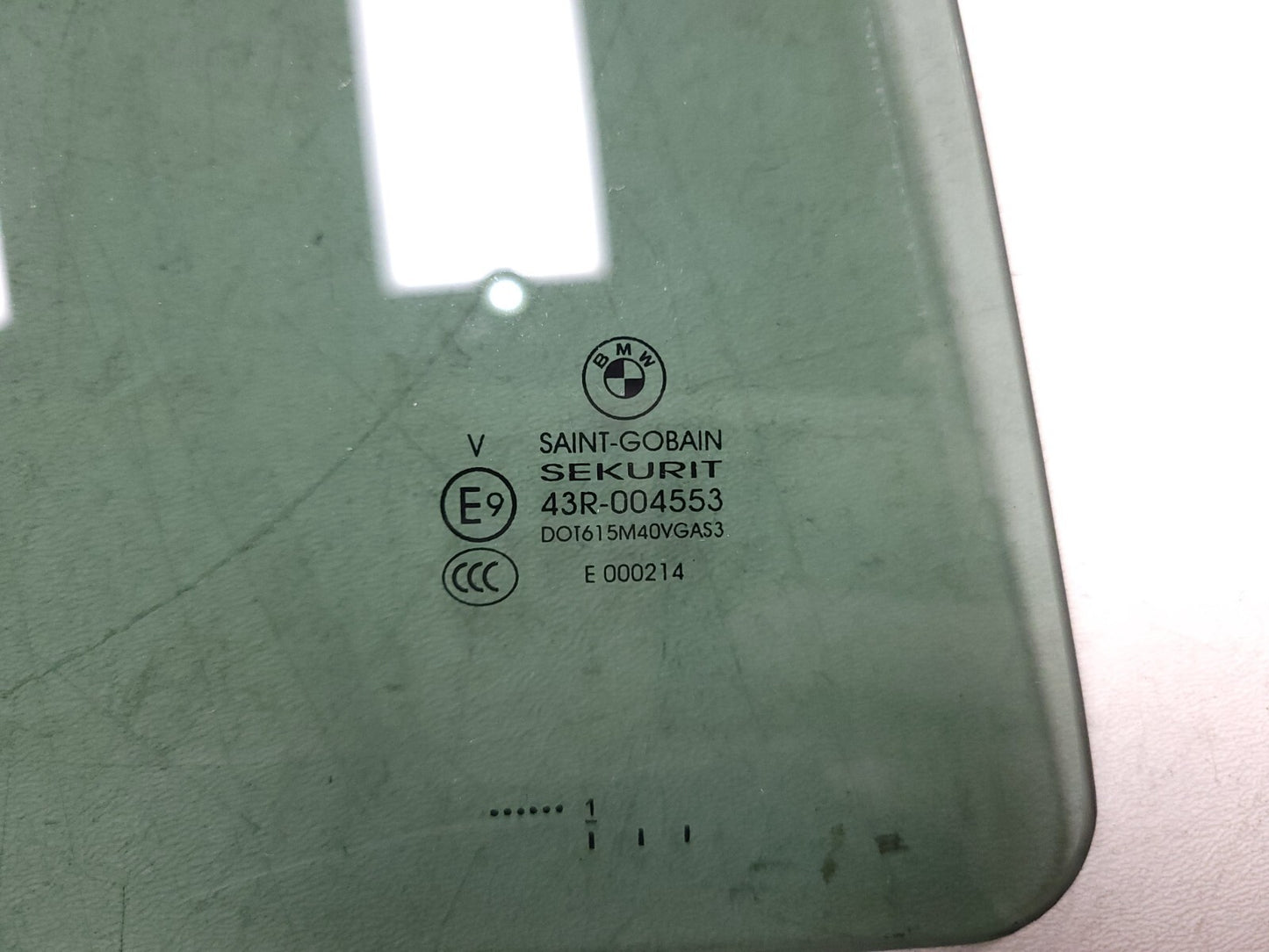 2007 - 2013 BMW X5 E70 Rear Door Window Glass Passenger Side Right OEM