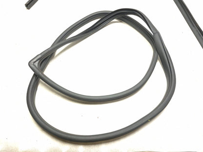 2018 Hyundai Sonata Rear Door Weatherstrip Seal Passenger Side Right 3pcs OEM