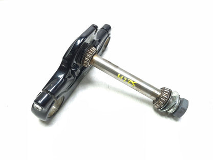2008-2017 Harley Dyna Street Bob Fxdb Triple Tree Lower OEM