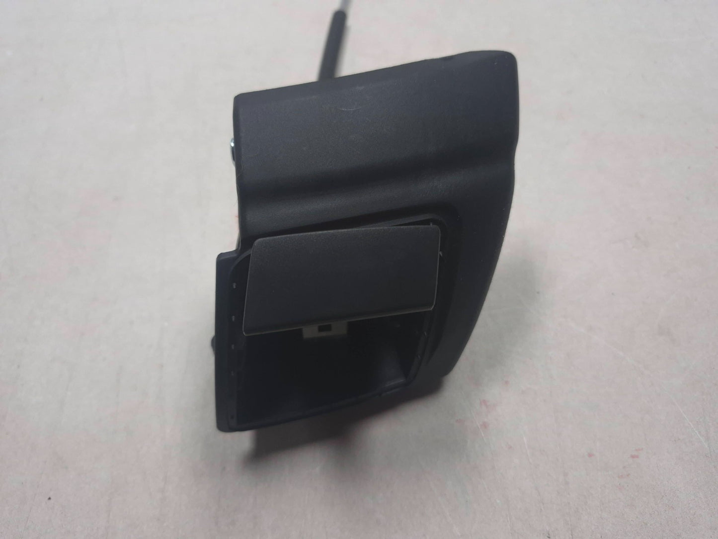 2021 Tesla Model 3 Rear Seat Fold Latch Lock & Pull Handle Passenger Side Rh OEM