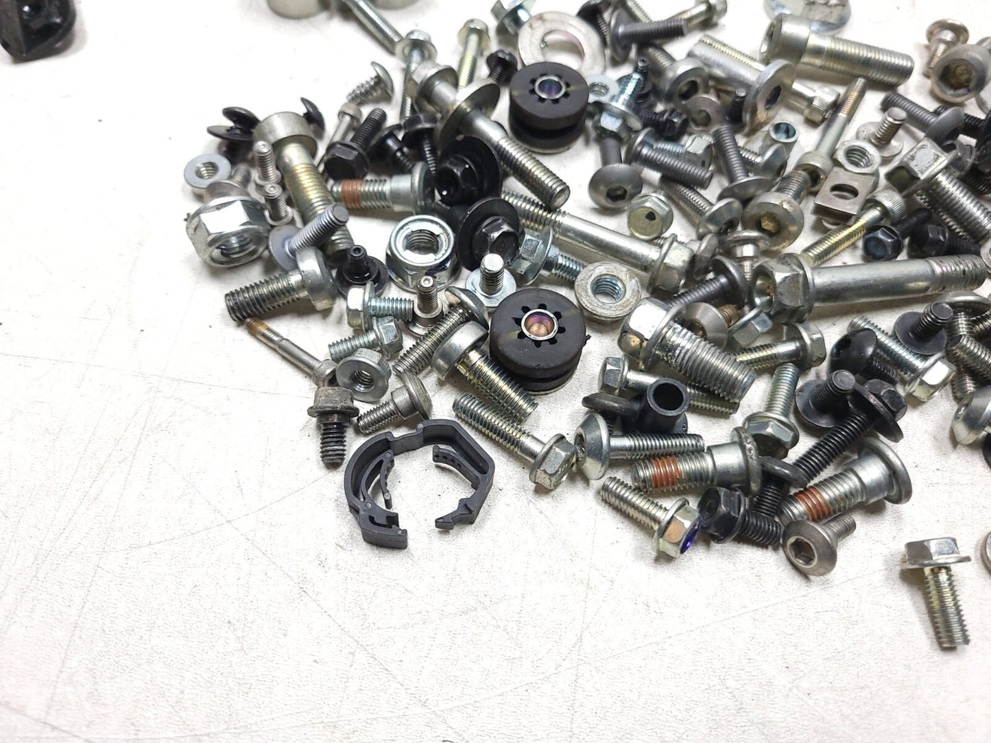 19 - 25 Honda Cbf300 Na Misc Bolts Hardware Screws Brackets OEM