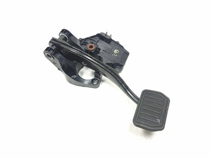 2021 Tesla Model 3 Brake Pedal 1044691-00-d OEM