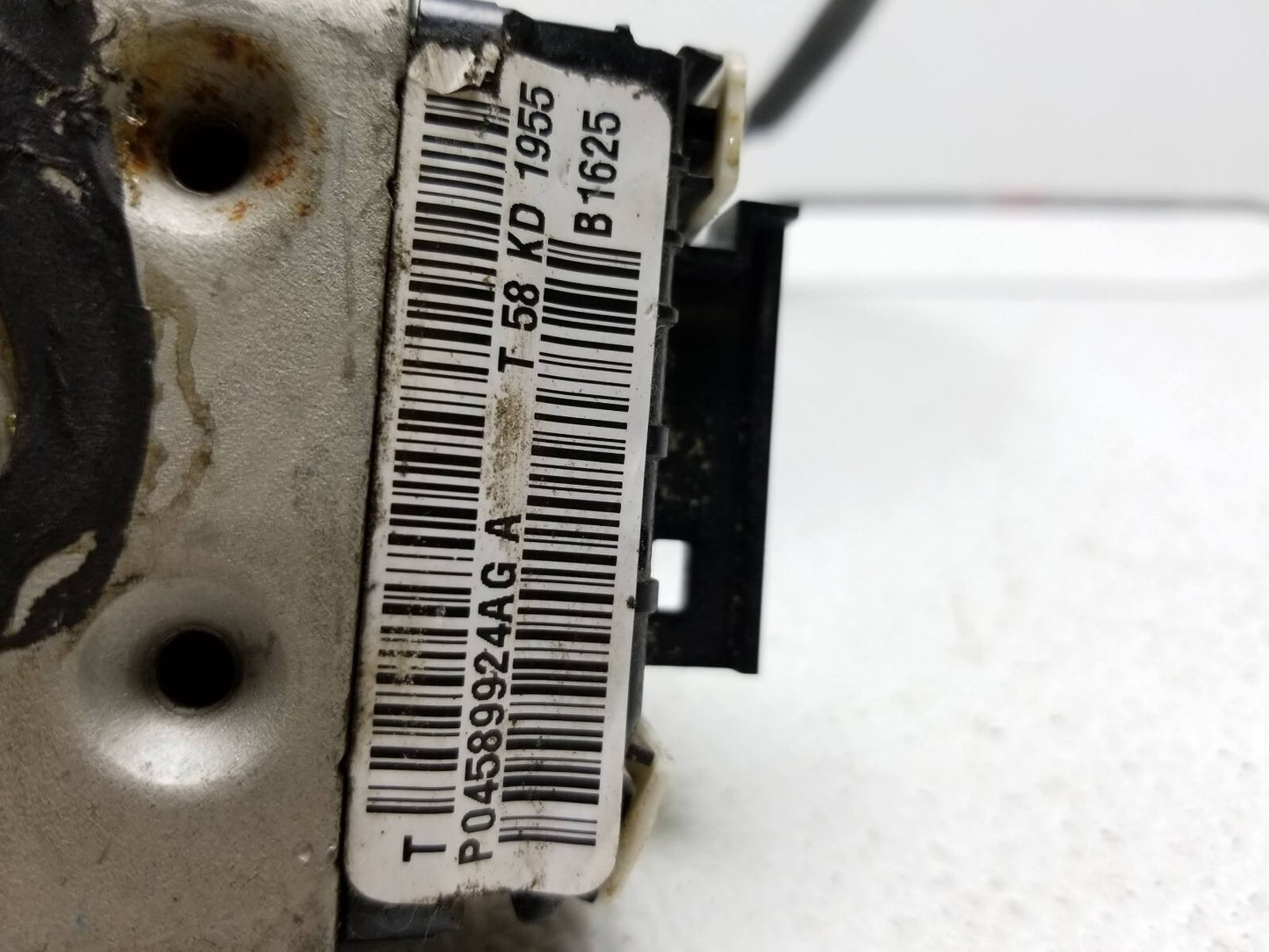 2015 Jeep Grand Cherokee Front Right Door Lock Latch Actuator OEM