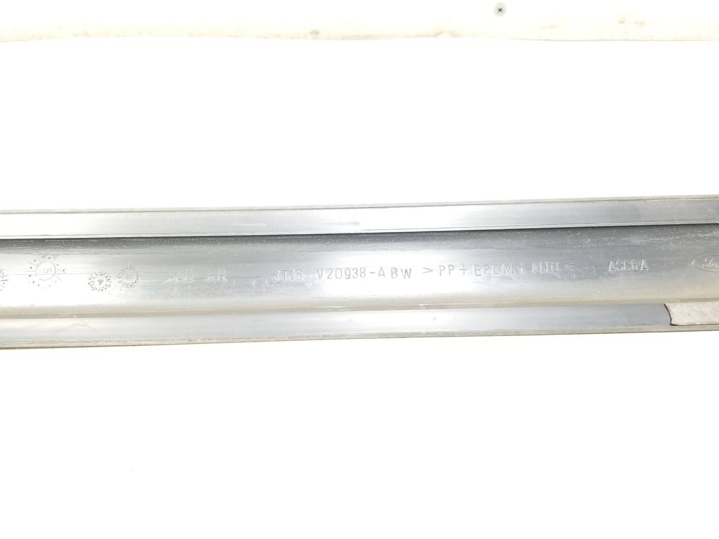 2012 Ford Transit Connect Door Molding 4pcs OEM