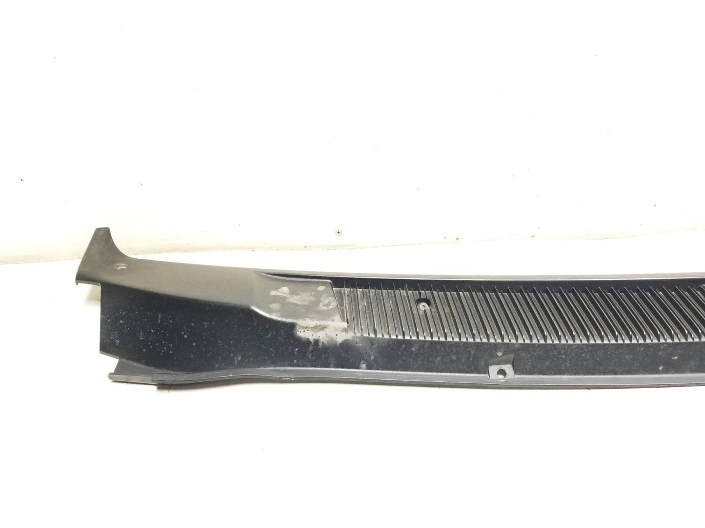 2012 Ford Transit Connect Windshield Cowl Grille Trim OEM