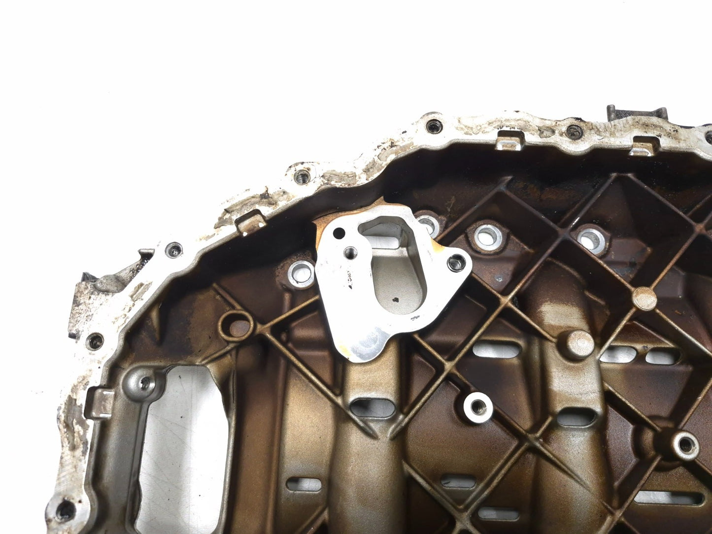 2011 Volkswagen Tiguan Engine Oil Pan Upper 2.0l OEM